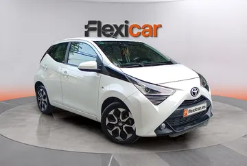 toyota aygo 10 70 x play gasolina manual elche 2 903000000294734