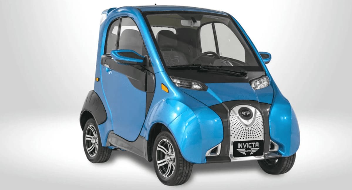 Invicta Electric Épica, un coche de tamaño muy reducido perfecto para la movilidad en ciudad