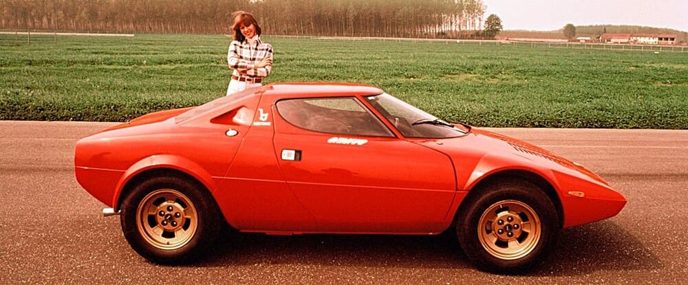 Primer Lancia Stratos en salir de la fábrica de Lancia, con el mítico color naranja brillante y un diseño puntiagudo