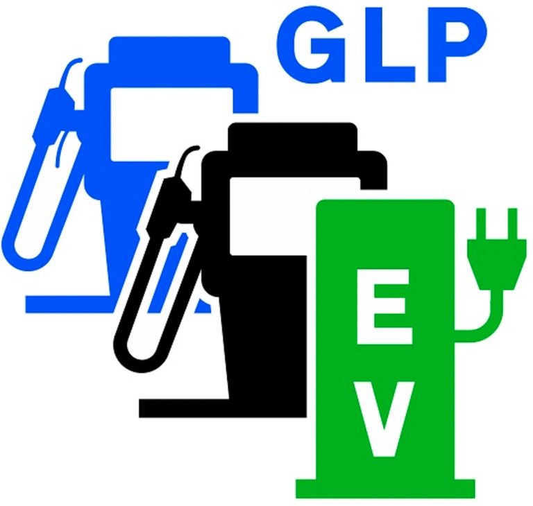 Nueva señal DGT: Electrolinera y punto de carga GLP