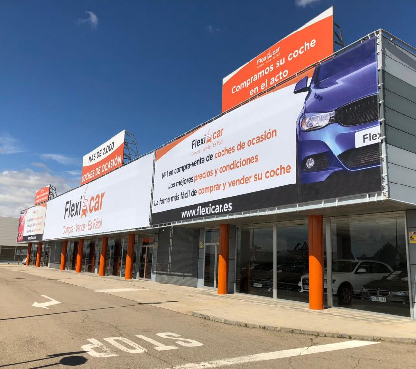fachada flexicar zaragoza coches 2